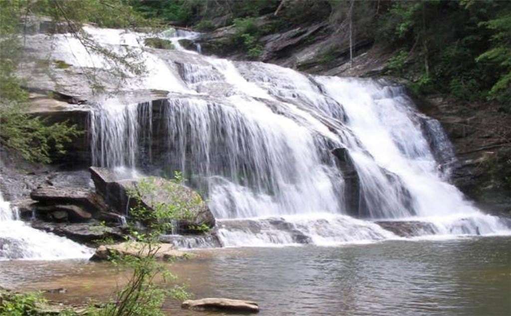 41.8 Acres of Commercial Land for Sale in Clarkesville, Georgia