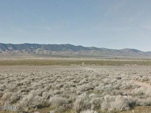 2.5 Acres of Land for Sale in Rosamond, California