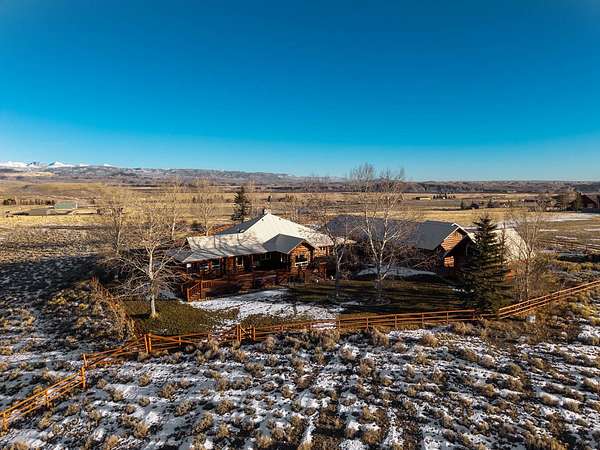 14.5 Acres of Land with Home for Sale in Pinedale, Wyoming