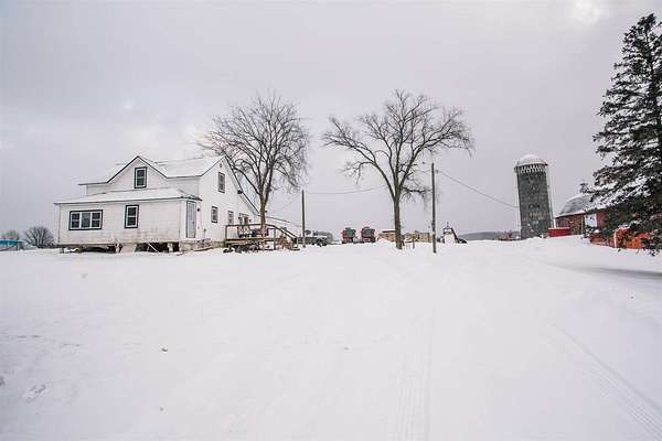 89.9 Acres of Land with Home for Sale in Willard, Wisconsin