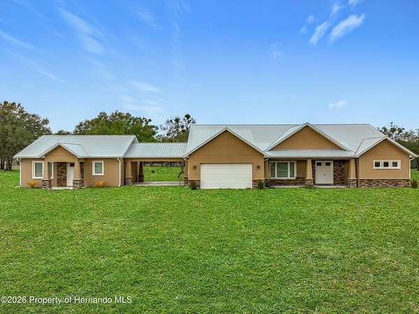 10 Acres of Land with Home for Sale in Dunnellon, Florida