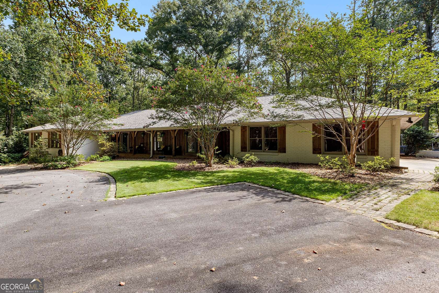 8 Acres of Residential Land with Home for Sale in Fayetteville, Georgia