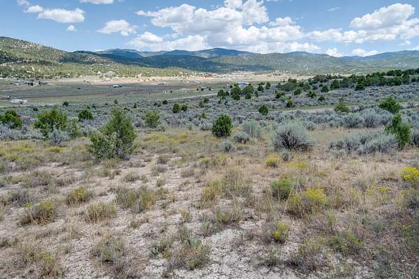 1 Acre of Land for Sale in Indianola, Utah