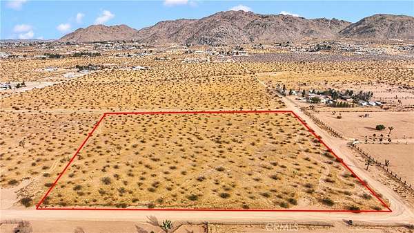 6.19 Acres of Residential Land for Sale in Apple Valley, California