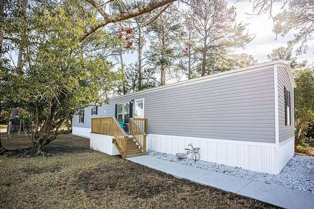 2 Acres of Residential Land with Home for Sale in Myrtle Beach, South Carolina