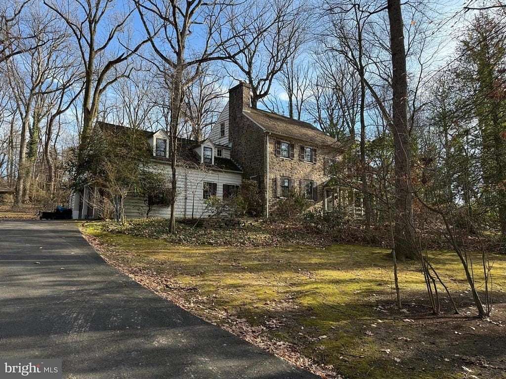 1.54 Acres of Residential Land with Home for Sale in Glenside, Pennsylvania