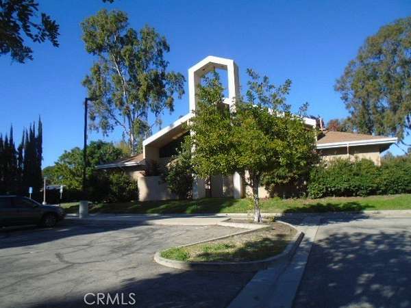 6 Acres of Improved Residential Land for Sale in Chatsworth, California