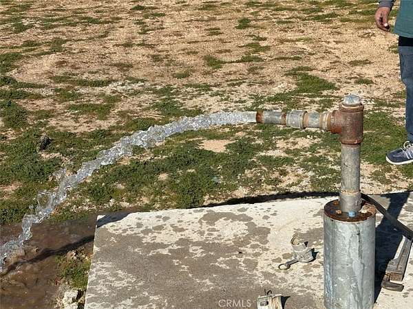 5 Acres of Land for Sale in Hinkley, California