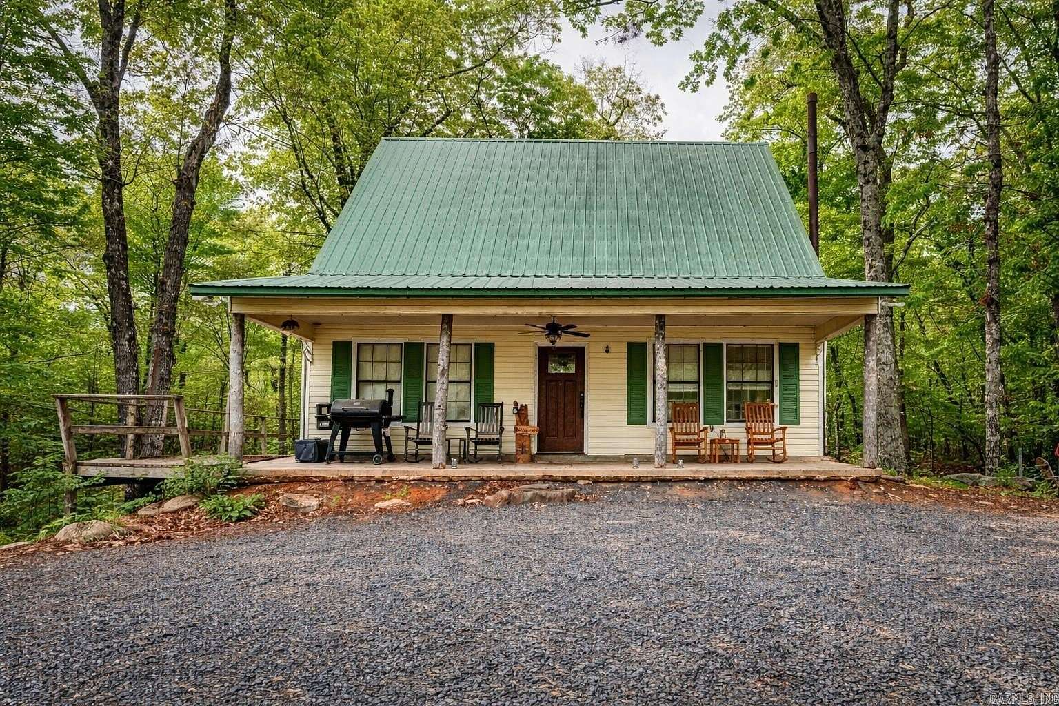 99.5 Acres of Recreational Land with Home for Sale in Mena, Arkansas