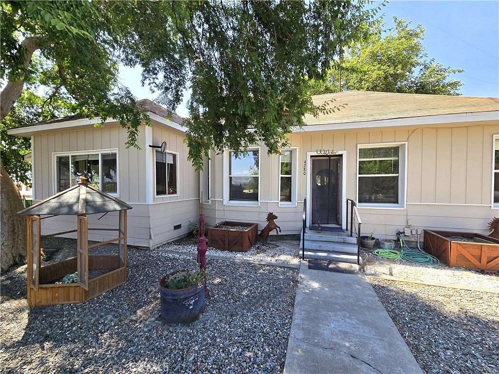 10.6 Acres of Land with Home for Sale in Orland, California