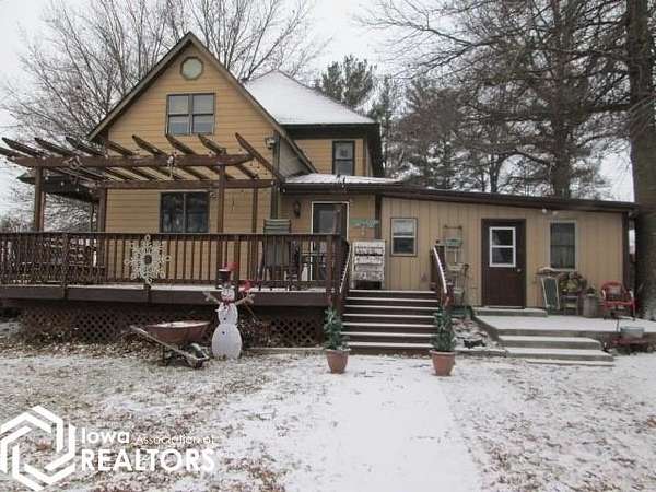 1.83 Acres of Residential Land with Home for Sale in Humeston, Iowa