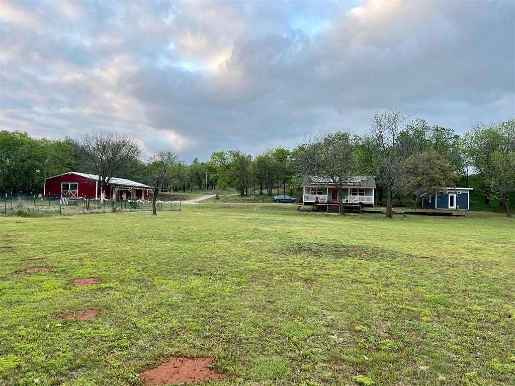 10.2 Acres of Land with Home for Sale in Edmond, Oklahoma