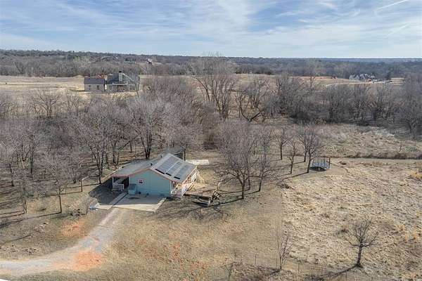 10.2 Acres of Land with Home for Sale in Edmond, Oklahoma