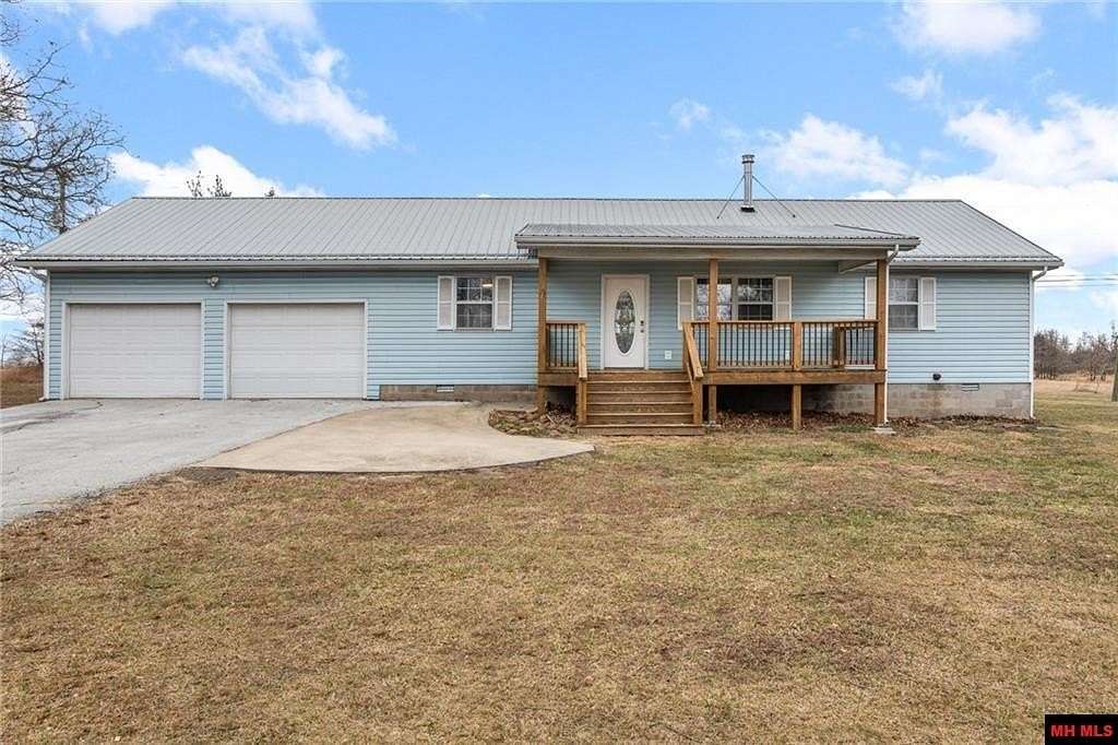 5.77 Acres of Land with Home for Sale in Harrison, Arkansas