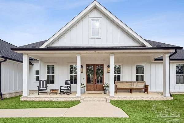 4 Acres of Residential Land with Home for Sale in Pace, Florida