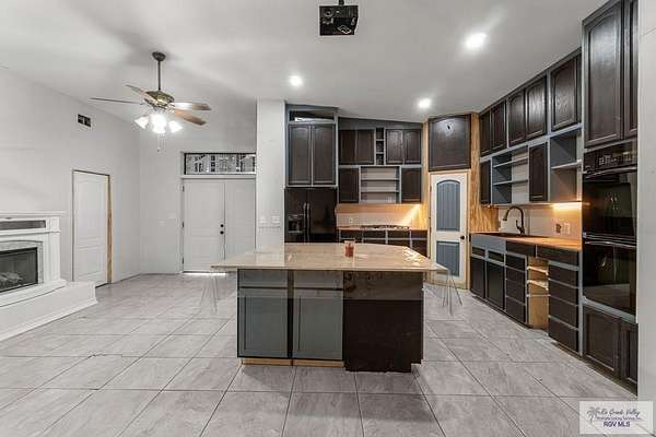 6.77 Acres of Land with Home for Sale in Harlingen, Texas