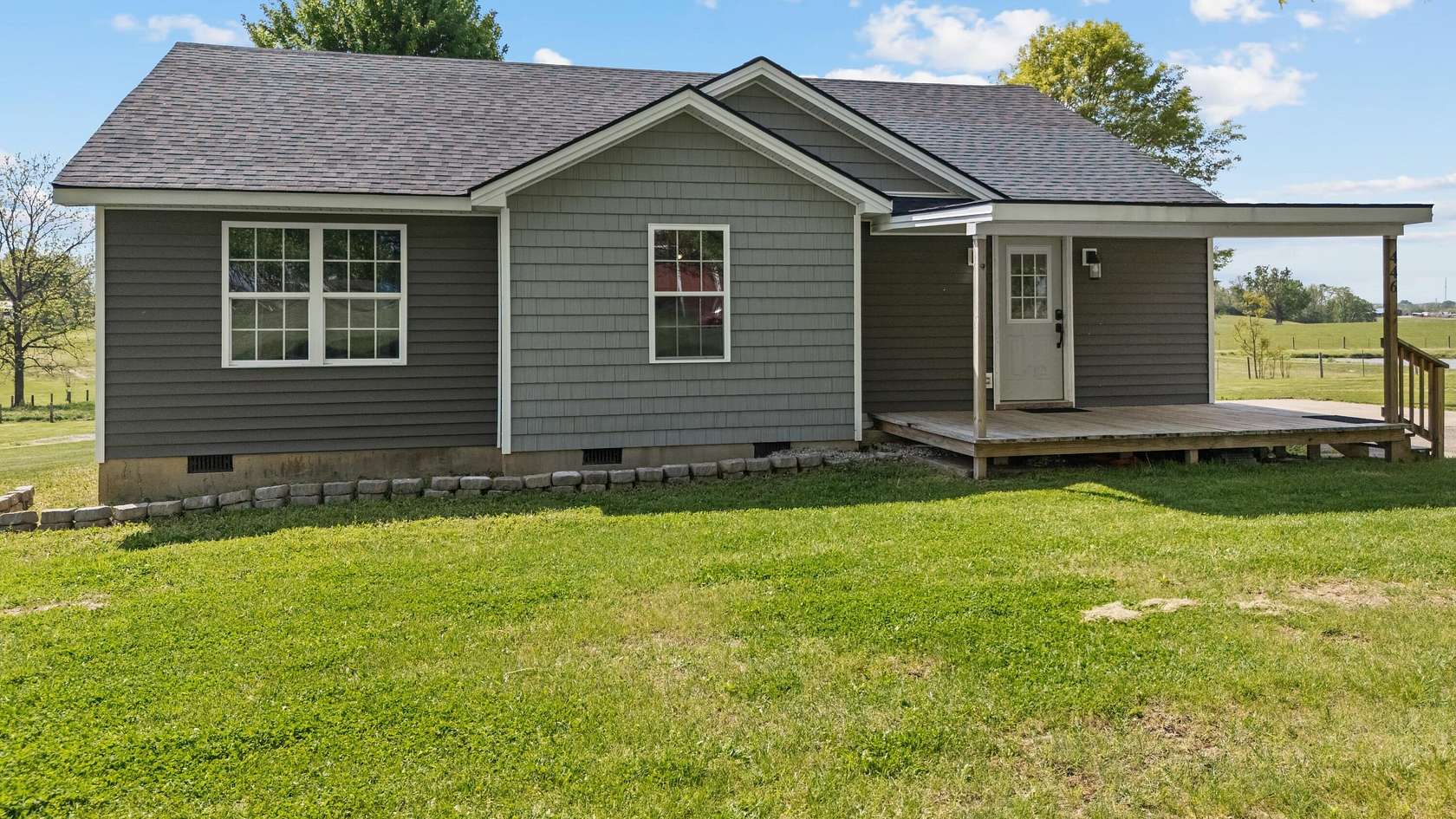 7.14 Acres of Land with Home for Sale in Georgetown, Kentucky
