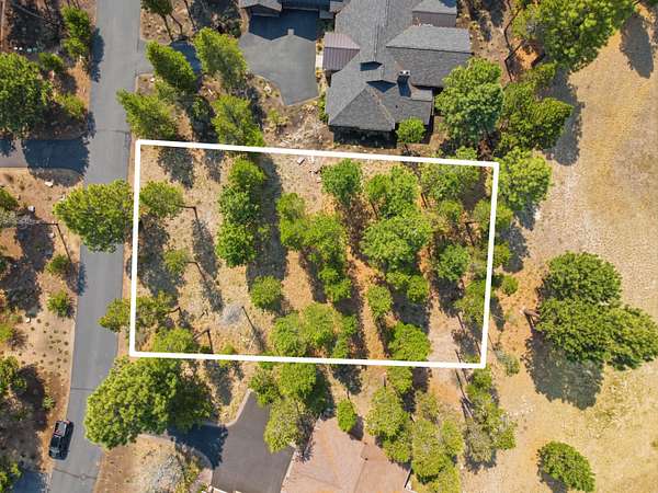 0.34 Acres of Residential Land for Sale in Bend, Oregon