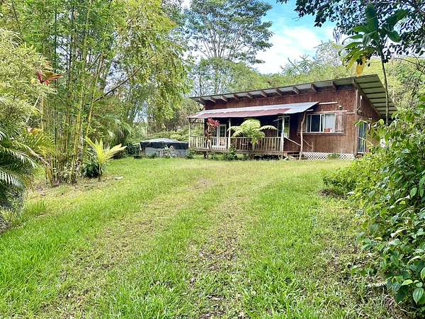 3 Acres of Residential Land with Home for Sale in Mountain View, Hawaii