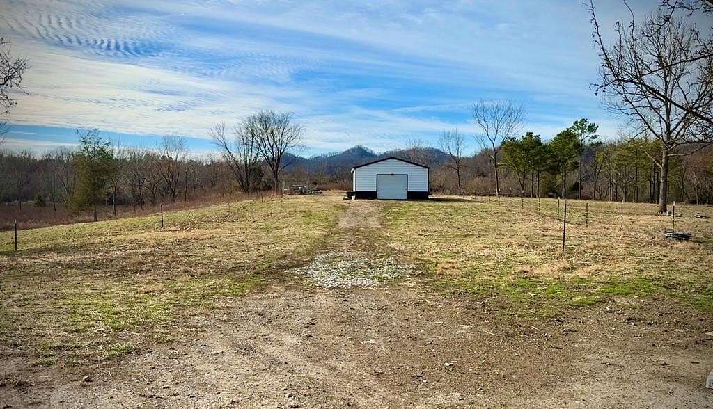 500 Acres of Land for Sale in Shelbiana, Kentucky