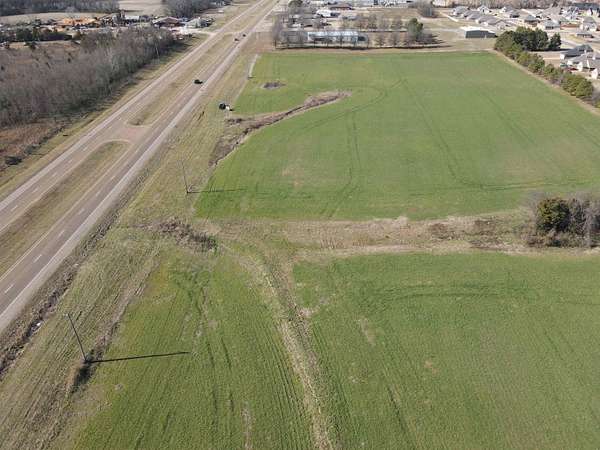 18 Acres of Commercial Land for Sale in Somerville, Tennessee