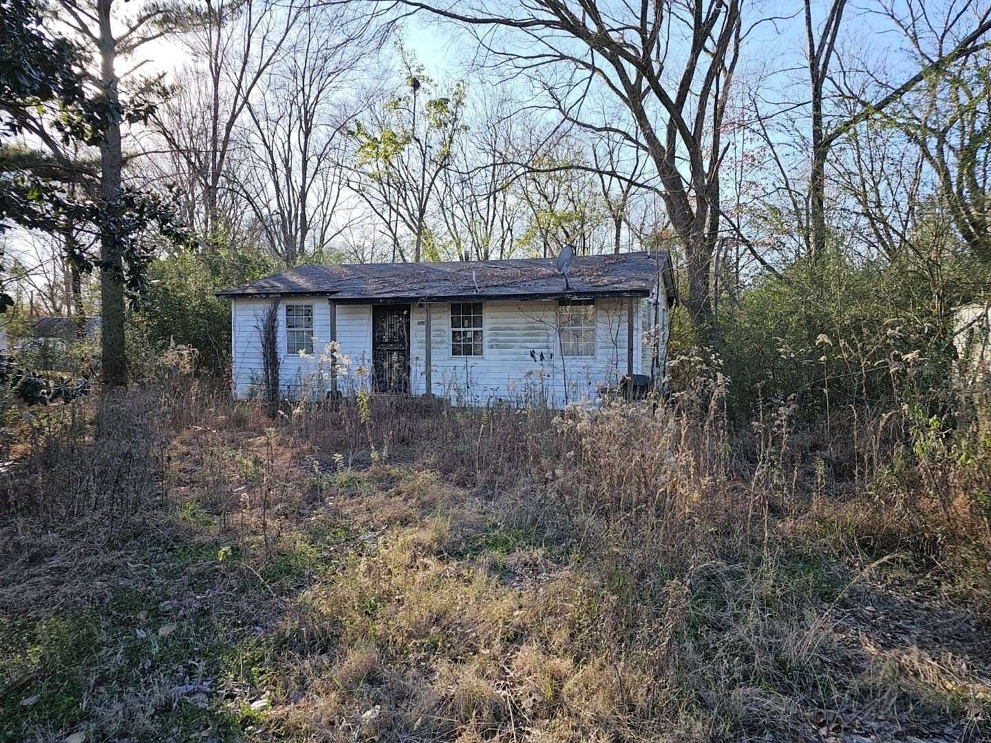 18 Acres of Land for Sale in Oakland, Tennessee