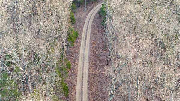 5.7 Acres of Residential Land for Sale in Leslie, Missouri