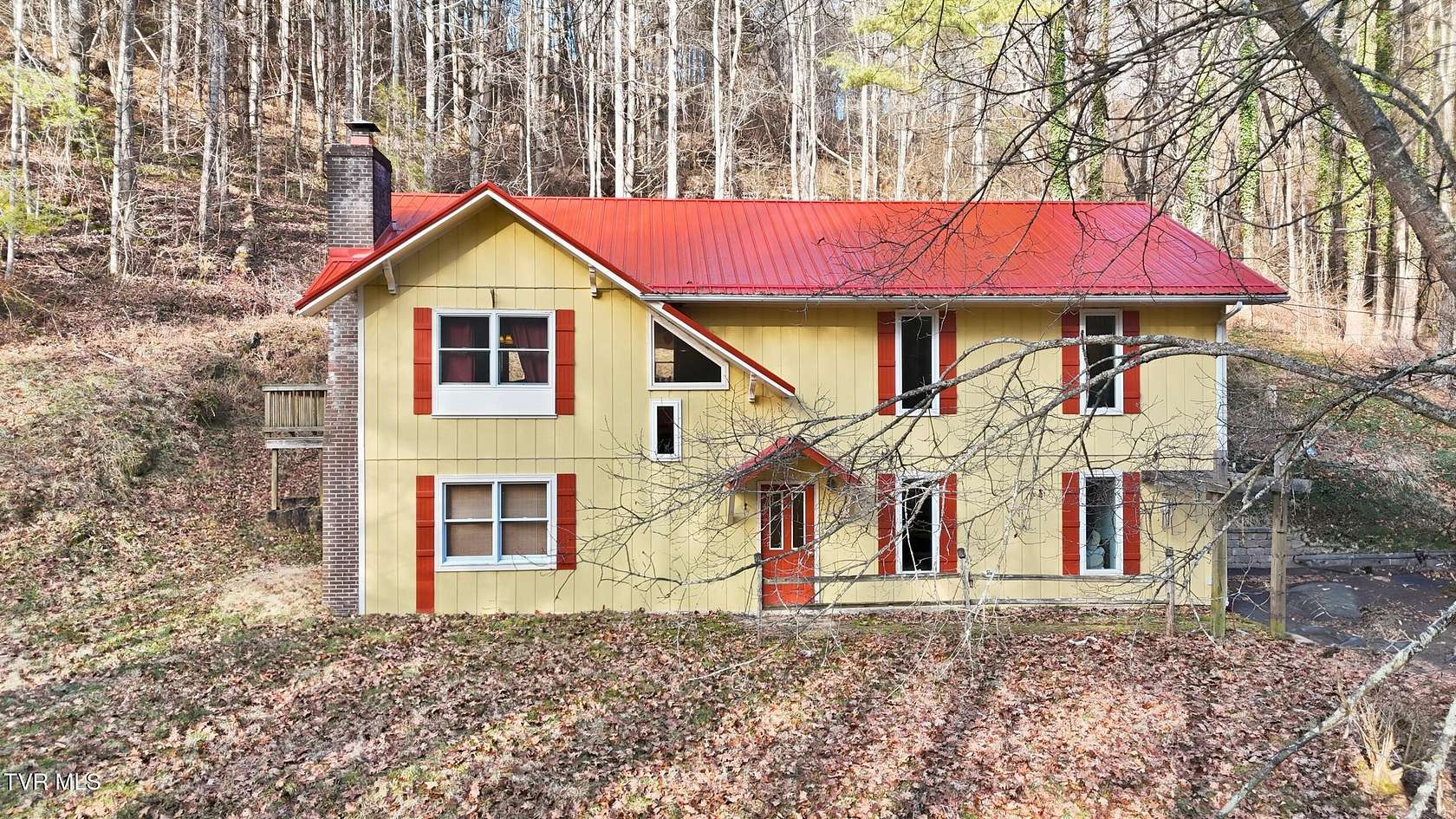 58.7 Acres of Land with Home for Sale in Abingdon, Virginia