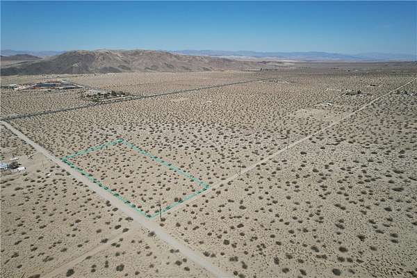 4.11 Acres of Residential Land for Sale in Joshua Tree, California