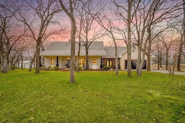 2 Acres of Residential Land with Home for Sale in Weatherford, Texas