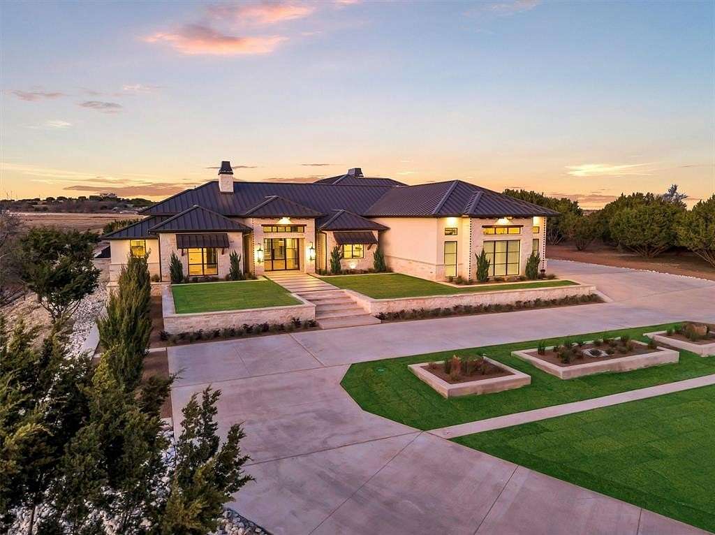 2 Acres of Residential Land with Home for Sale in Cresson, Texas