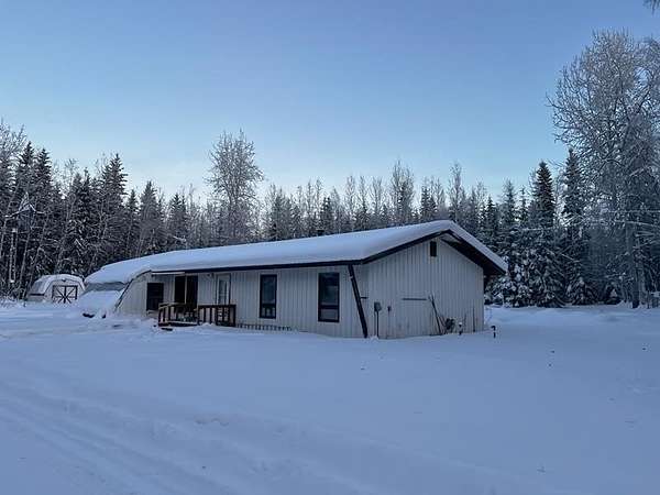 2.5 Acres of Residential Land with Home for Sale in North Pole, Alaska
