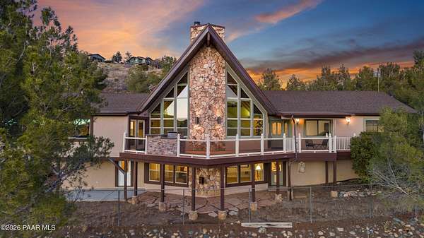 2.49 Acres of Residential Land with Home for Sale in Prescott, Arizona