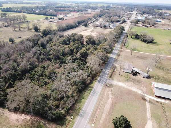 4.5 Acres of Commercial Land for Sale in Jay, Florida