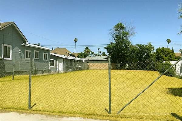 0.13 Acres of Land for Sale in Pomona, California
