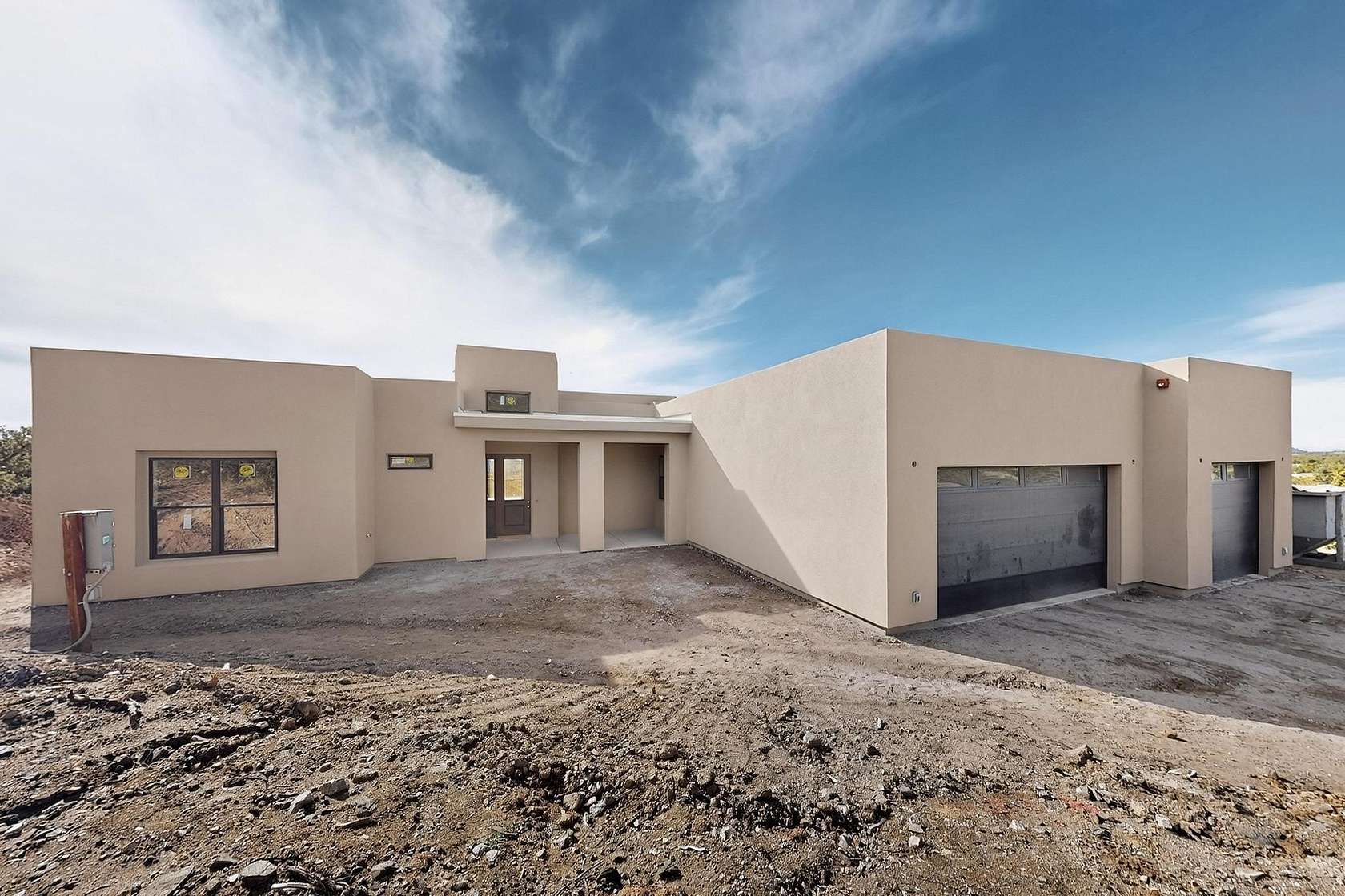 2.63 Acres of Residential Land with Home for Sale in Santa Fe, New Mexico