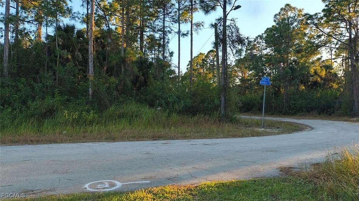 0.29 Acres of Residential Land for Sale in Lehigh Acres, Florida
