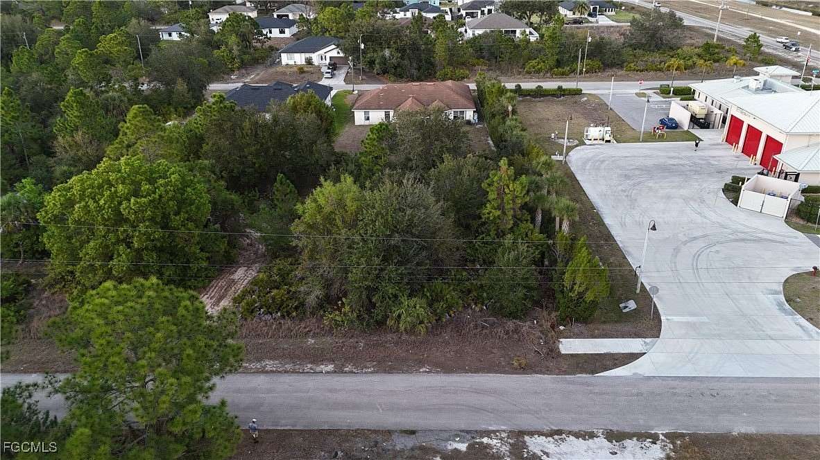 0.25 Acres of Residential Land for Sale in Lehigh Acres, Florida