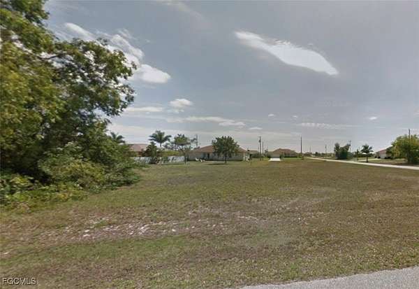 0.25 Acres of Residential Land for Sale in Cape Coral, Florida