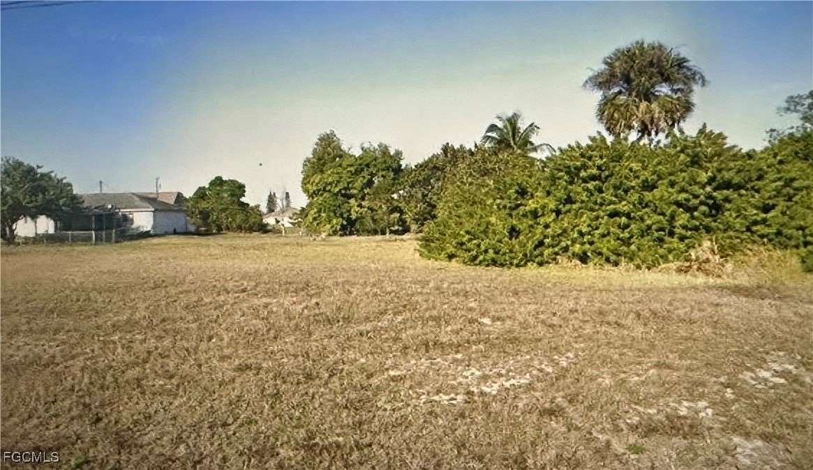 0.37 Acres of Residential Land for Sale in Cape Coral, Florida