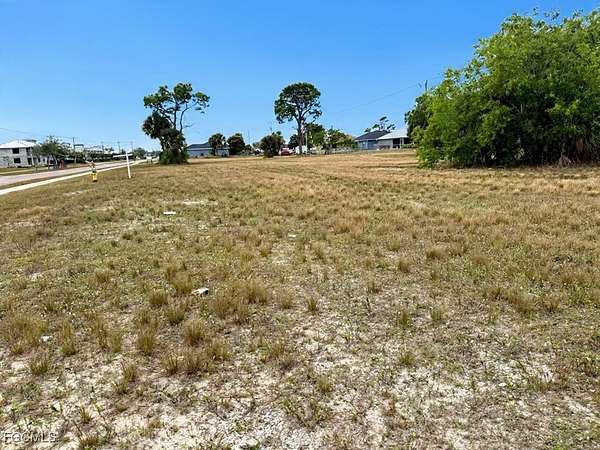 0.35 Acres of Commercial Land for Sale in Cape Coral, Florida