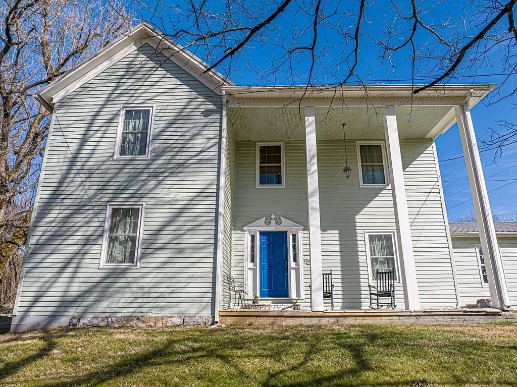 3.65 Acres of Residential Land with Home for Sale in Abingdon, Virginia