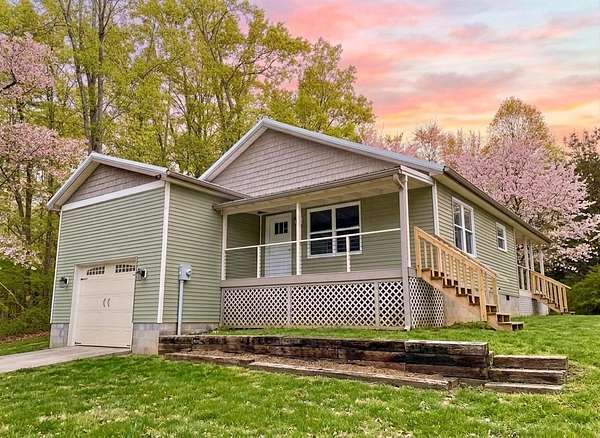 2 Acres of Land with Home for Sale in Wallingford, Kentucky