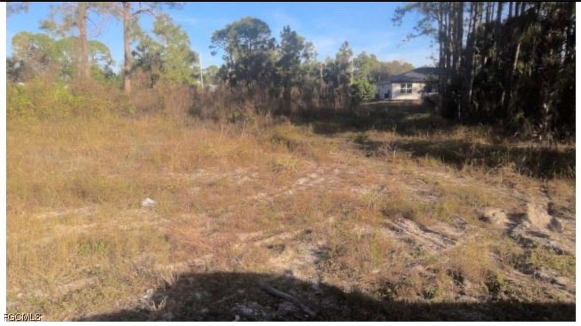 0.25 Acres of Residential Land for Sale in Lehigh Acres, Florida
