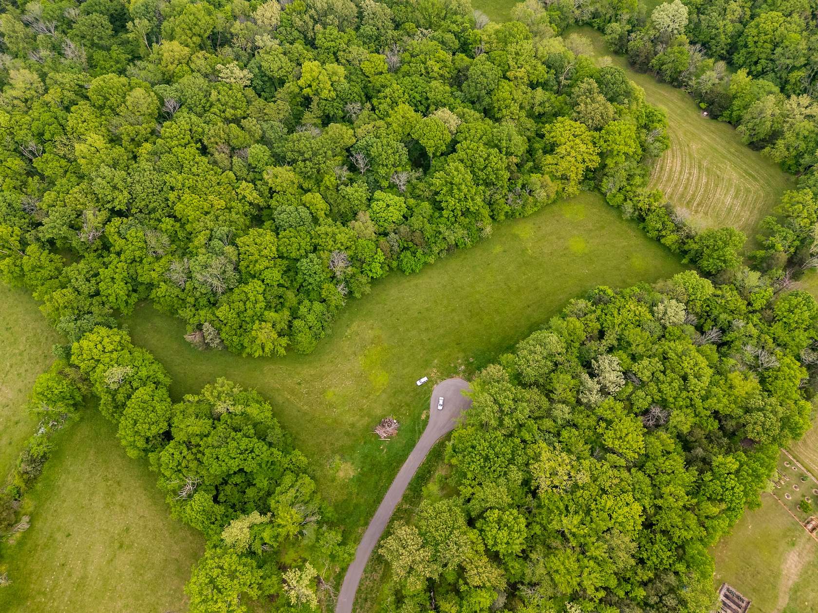 5.47 Acres of Residential Land for Sale in College Grove, Tennessee