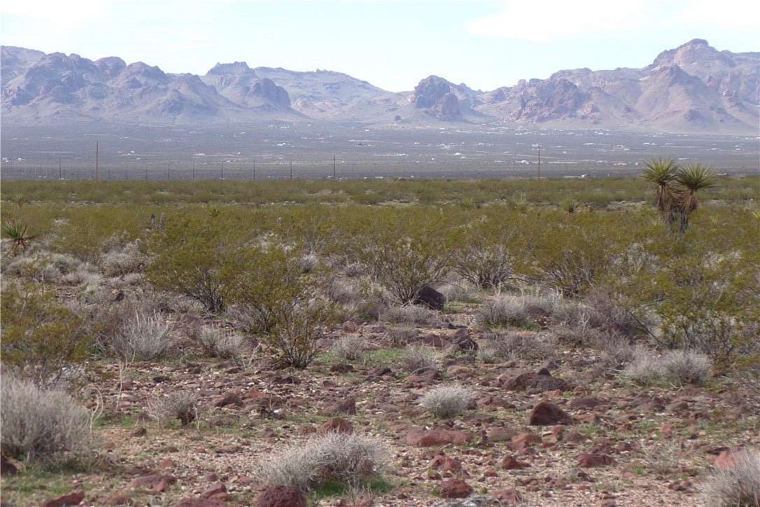 10 Acres of Recreational Land for Sale in Golden Valley, Arizona