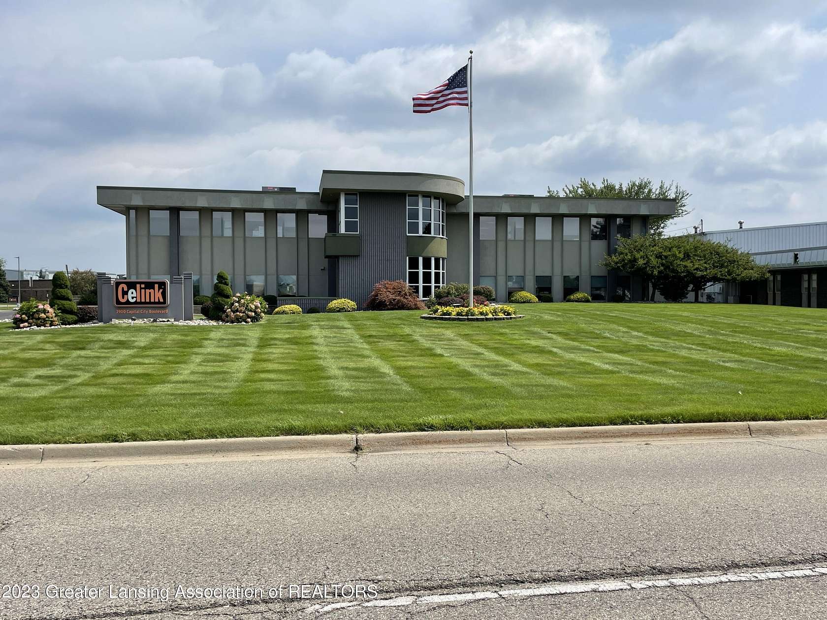 22 Acres of Improved Commercial Land for Sale in Lansing, Michigan