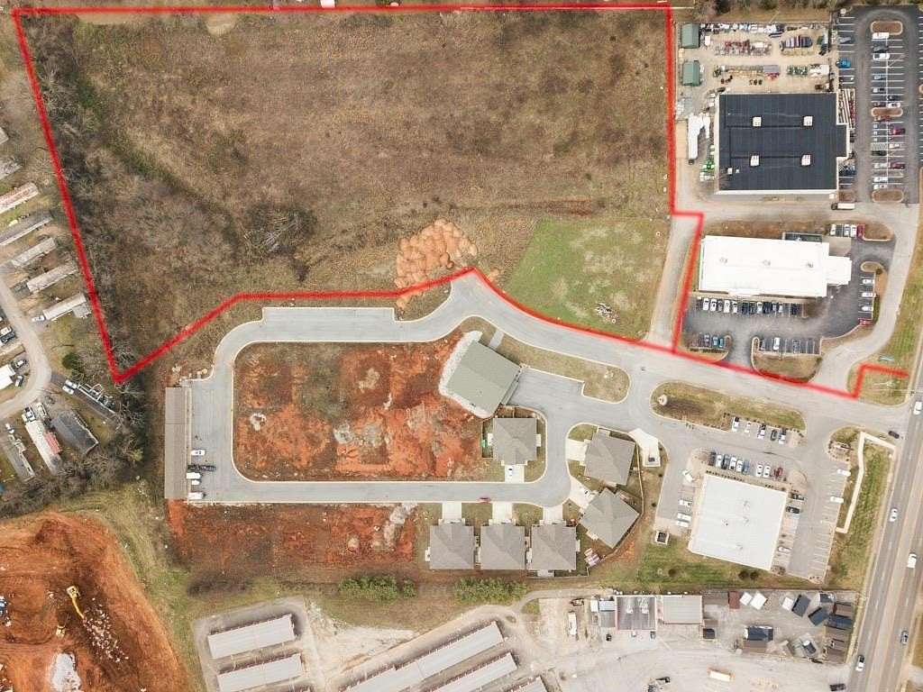 8.29 Acres of Residential Land for Sale in Bowling Green, Kentucky