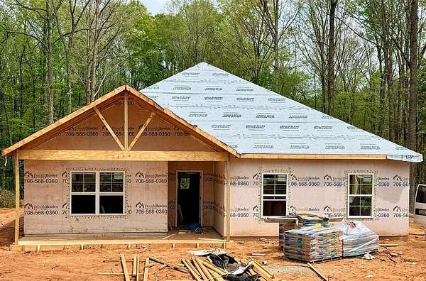 1.5 Acres of Land with Home for Sale in Waverly Hall, Georgia