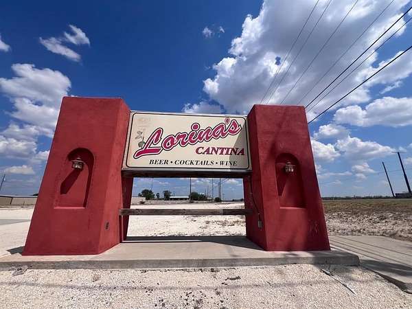 1.6 Acres of Improved Commercial Land for Sale in Del Rio, Texas